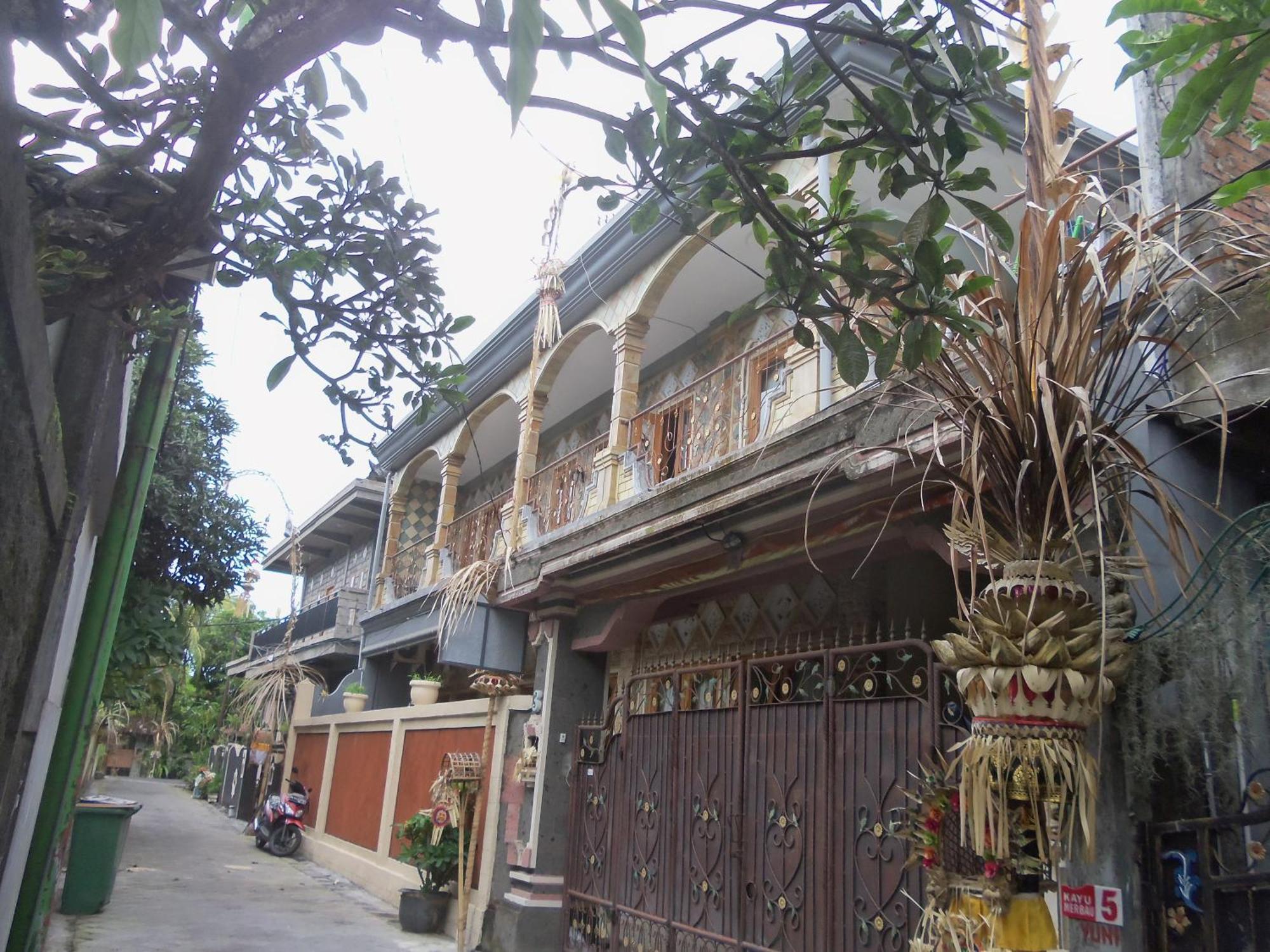 The Reinhold Guesthouse Bali Kerobokan Стая снимка