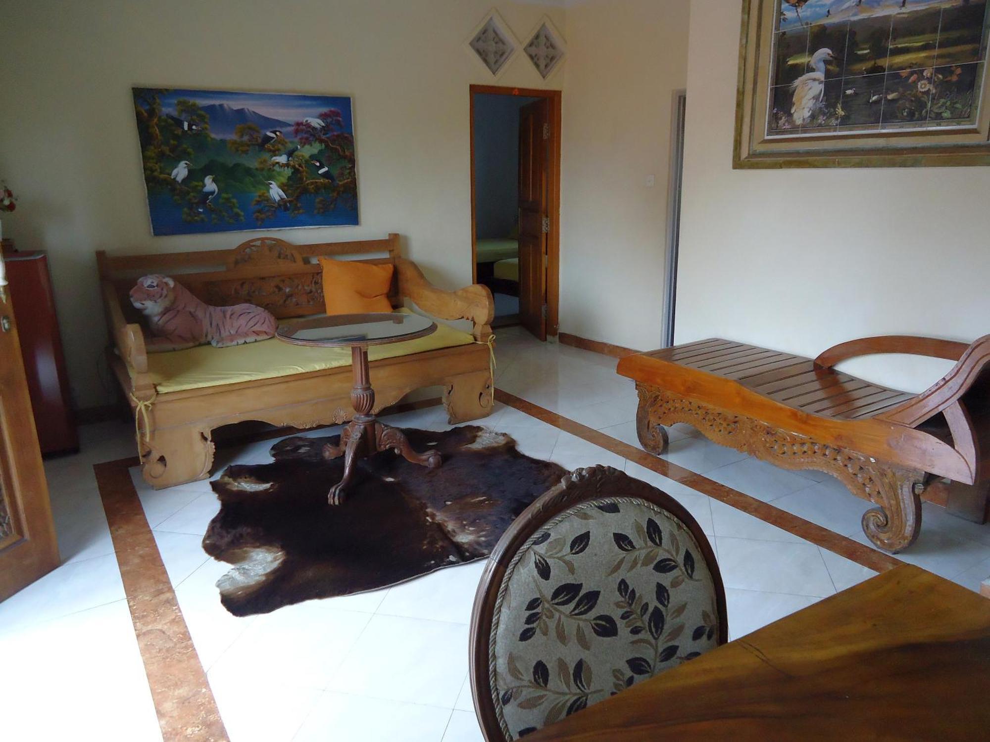 The Reinhold Guesthouse Bali Kerobokan Екстериор снимка