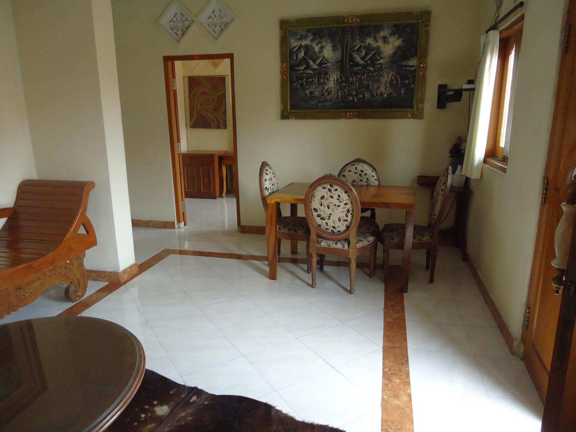 The Reinhold Guesthouse Bali Kerobokan Екстериор снимка
