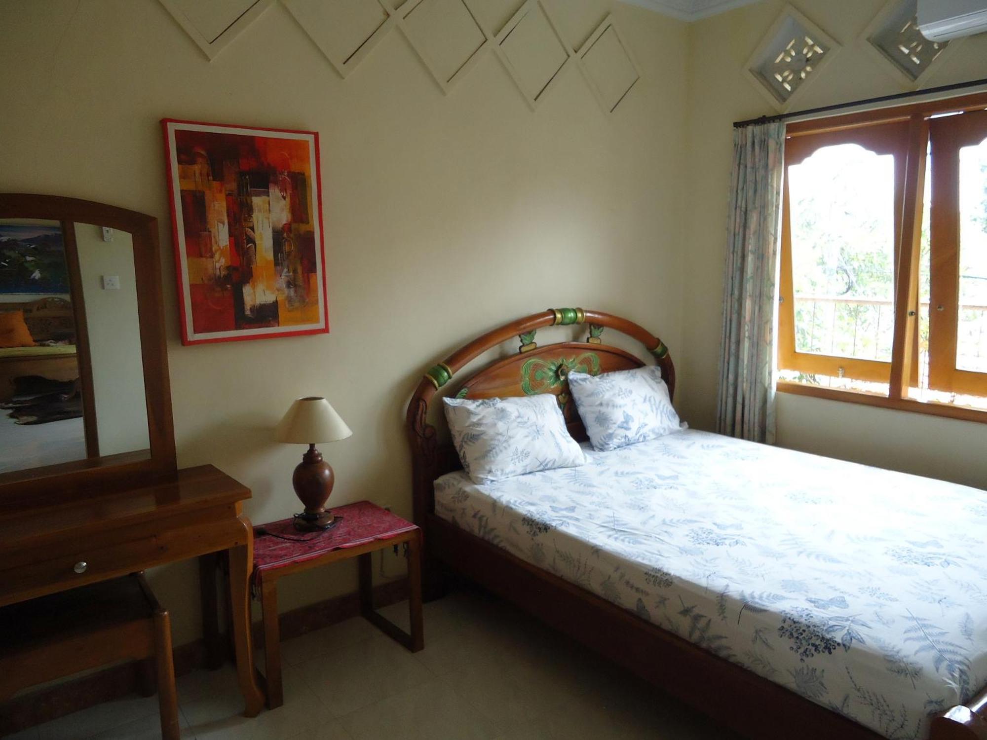 The Reinhold Guesthouse Bali Kerobokan Екстериор снимка