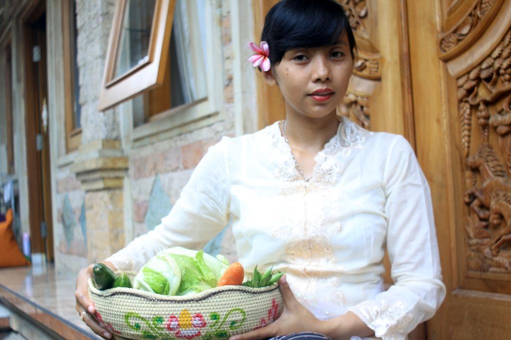 The Reinhold Guesthouse Bali Kerobokan Стая снимка