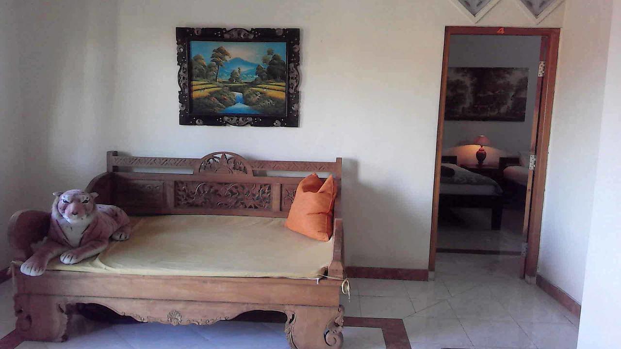 The Reinhold Guesthouse Bali Kerobokan Екстериор снимка